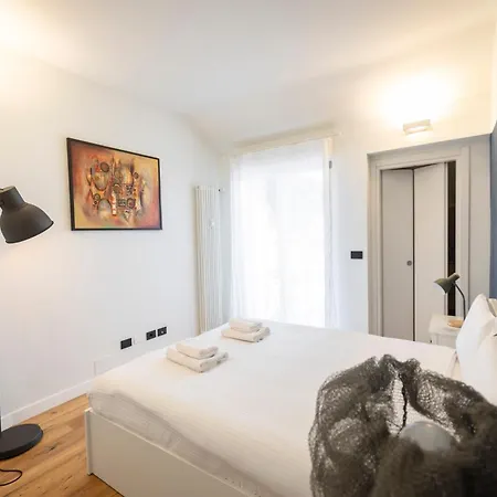 Elegante Nel Cuore Dei Navigli Apartment Milan