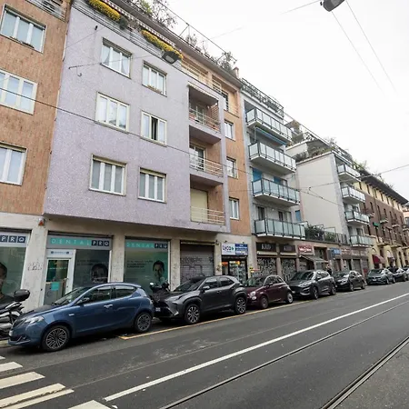 Elegante Nel Cuore Dei Navigli Lägenhet *
