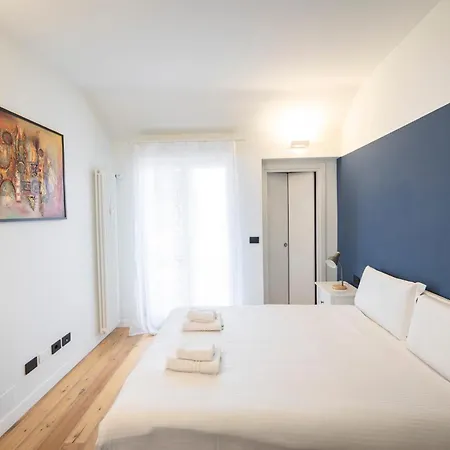 Elegante Nel Cuore Dei Navigli Lägenhet
